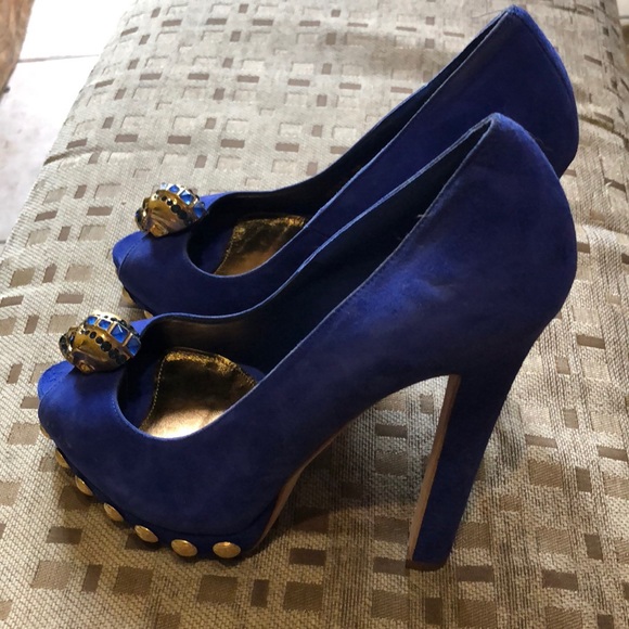 Blue Alexander McQueen skull heels 6 - Picture 2 of 4